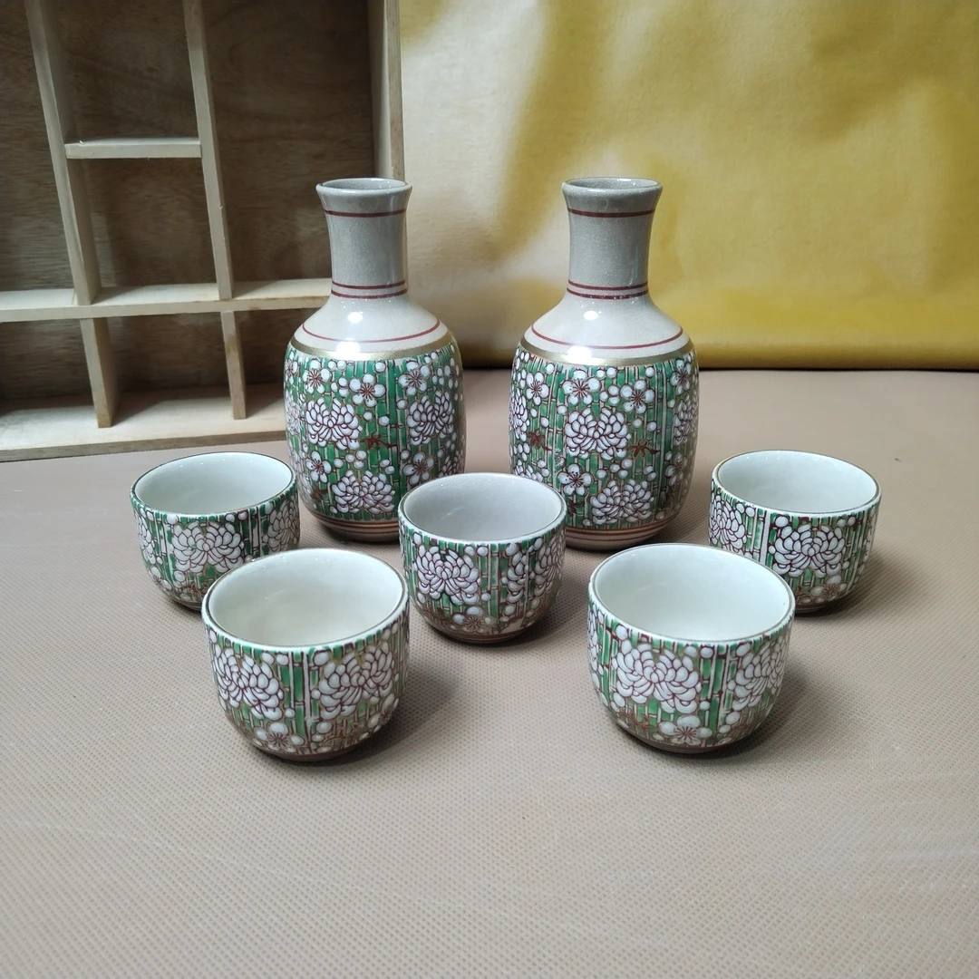 日本九谷梅峰酒具两壶五杯手工微瑕如图孤品不退换介意勿拍