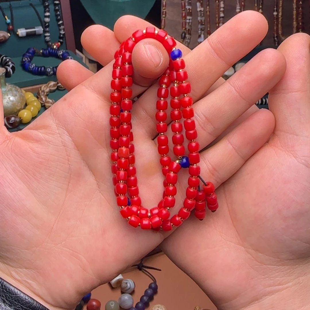 颈饰玻璃gu ding tong guo