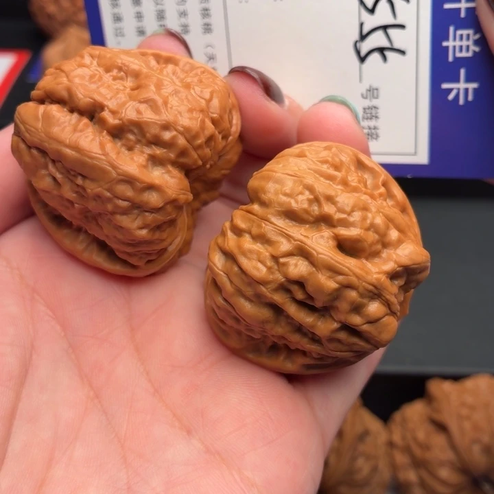 文玩核桃把件41尺蛤蟆头