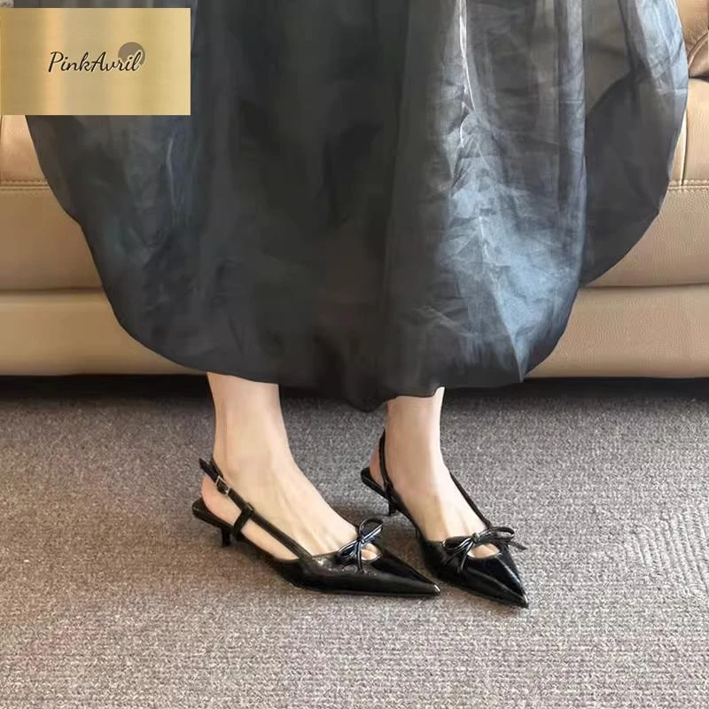 PinkAvril细凉鞋女新款黑色跟春夏显白尖头单鞋后空小猫气质！蝴