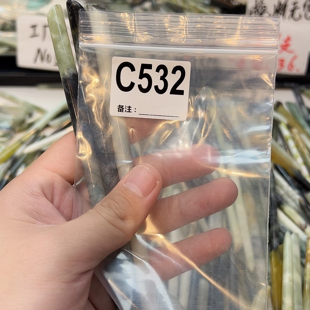 养***女未镶嵌蛇纹石玉发饰