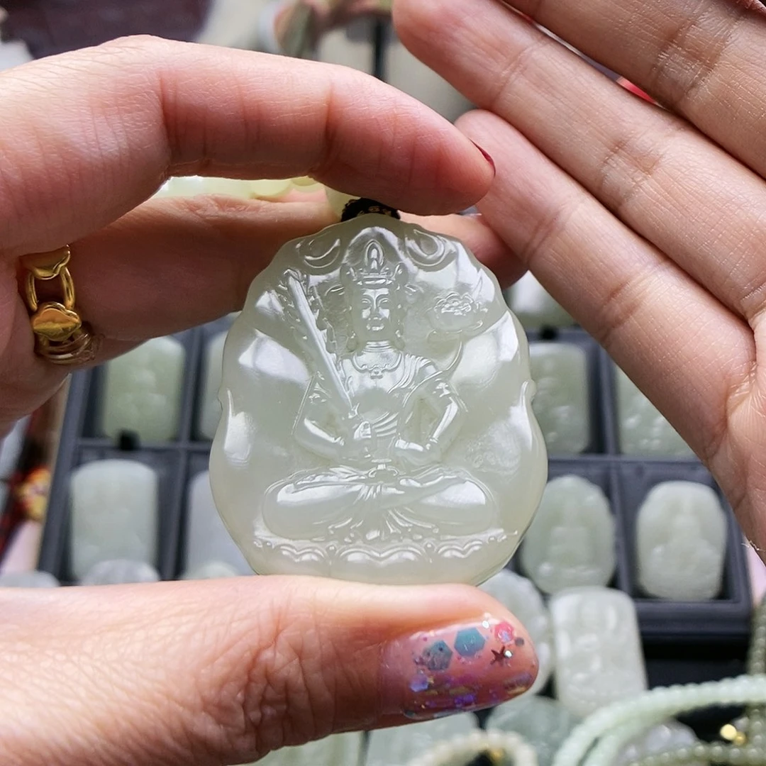 和田玉颈饰未镶嵌睿