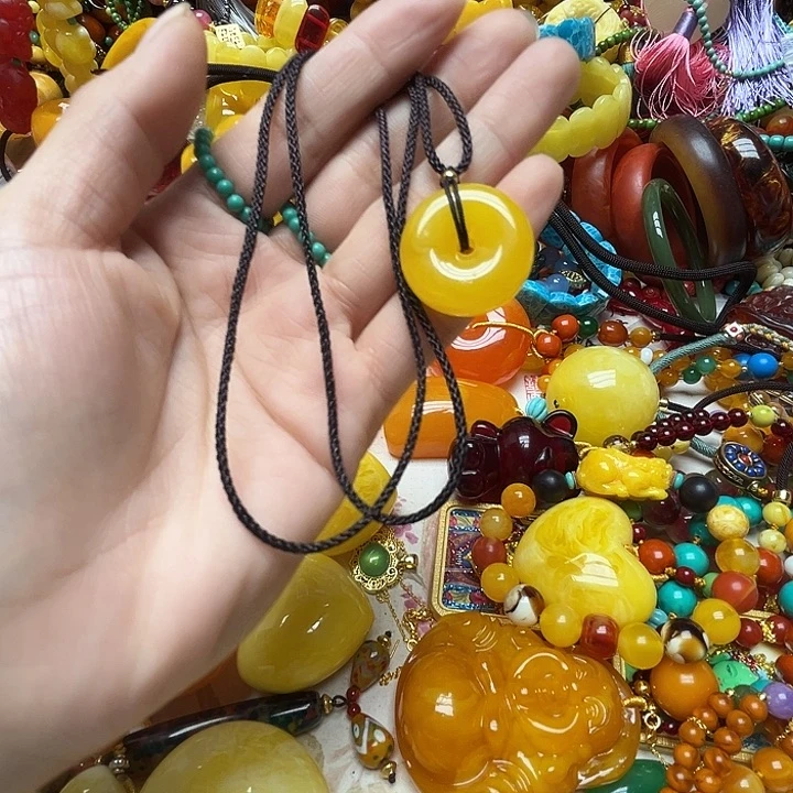 树脂制品1817平安扣黄