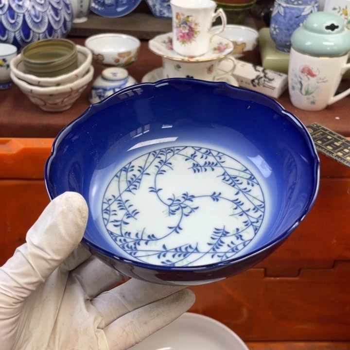 他家瓷器真美…开播了