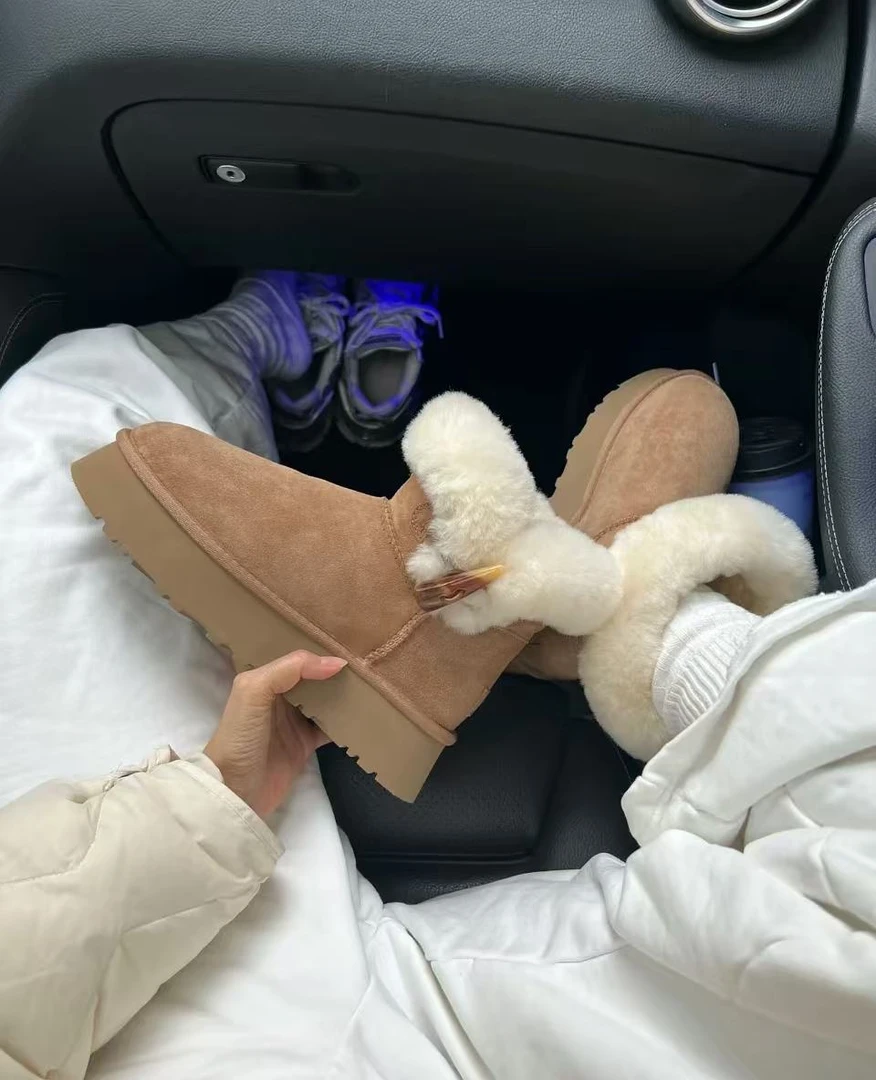 【牛角扣】桑坡皮毛一体雪地靴冬季保暖厚底3cm