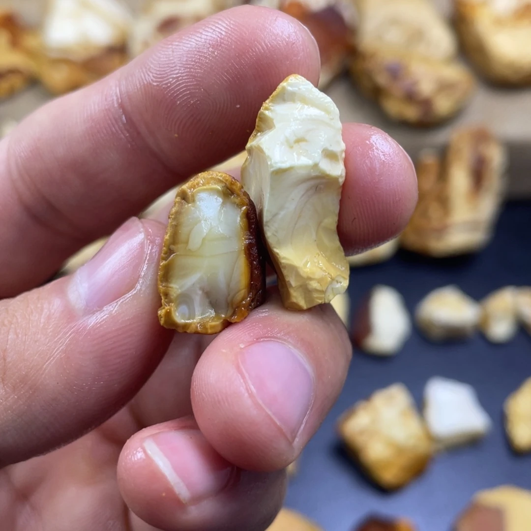 定制琥珀未镶嵌定制