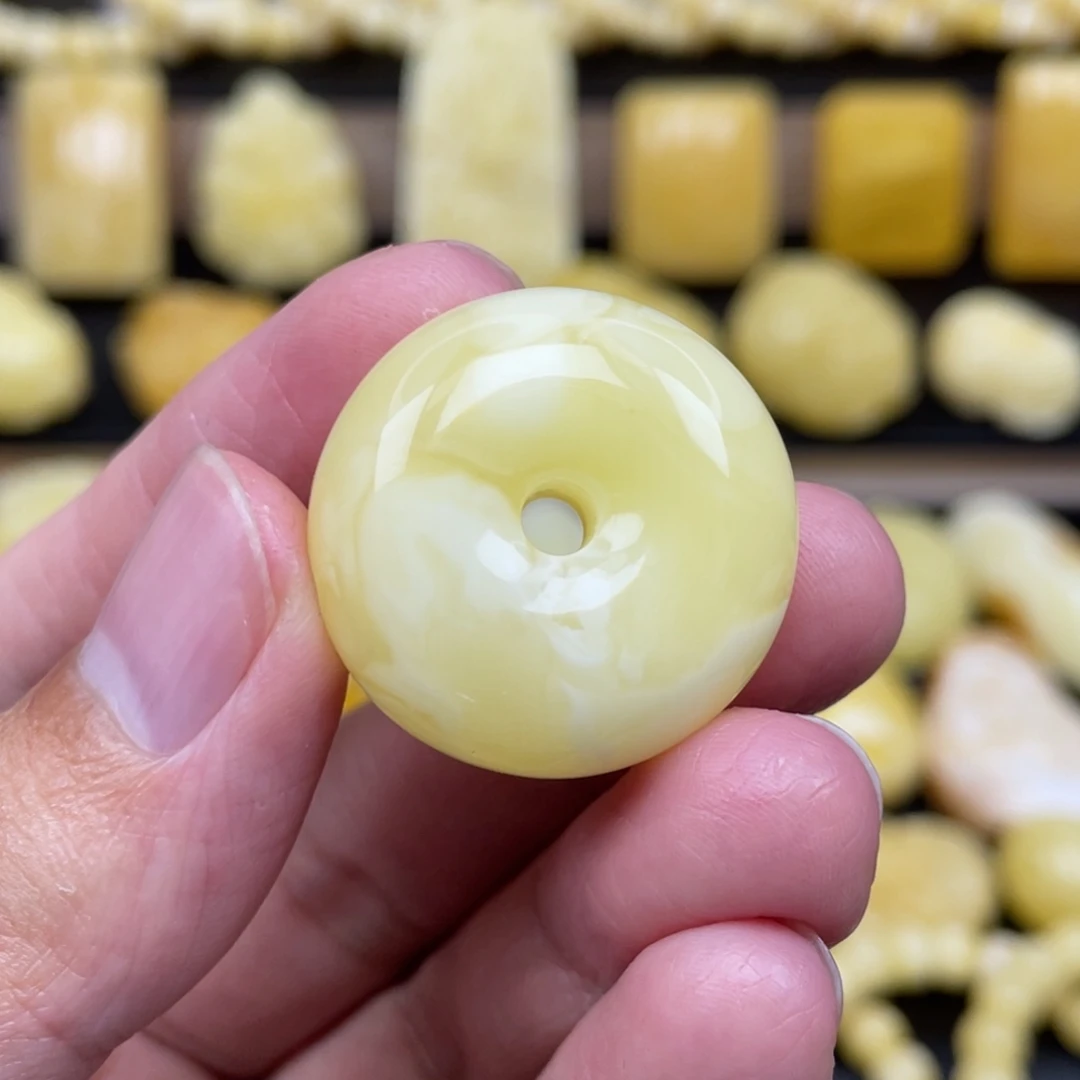 琥珀未镶嵌裸石琥珀蜜蜡