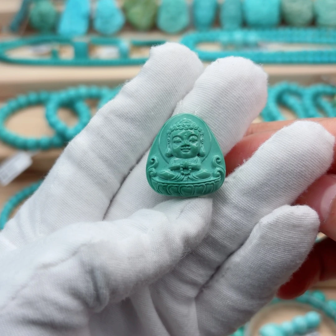 绿松石未镶嵌珠宝奇石