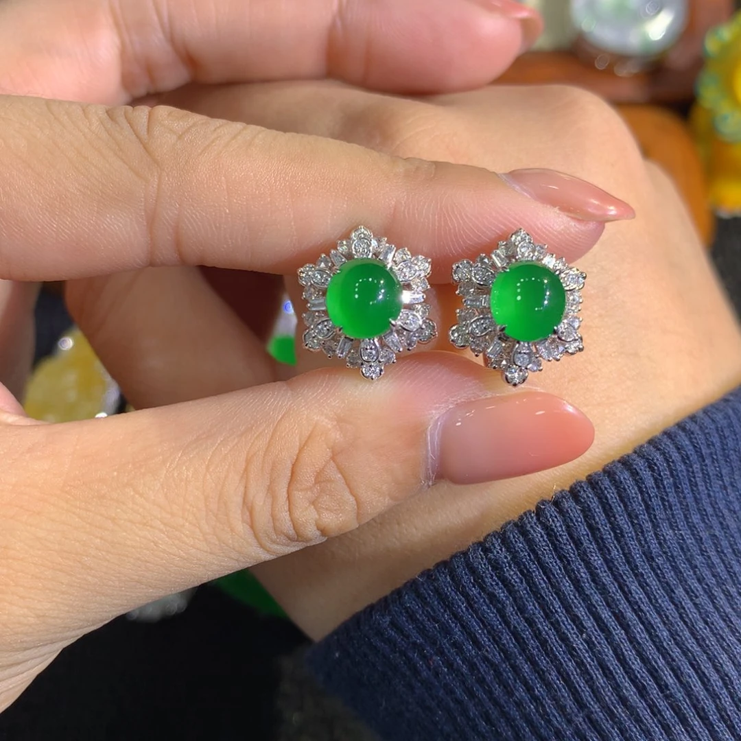 翡翠18K金镶嵌戒指