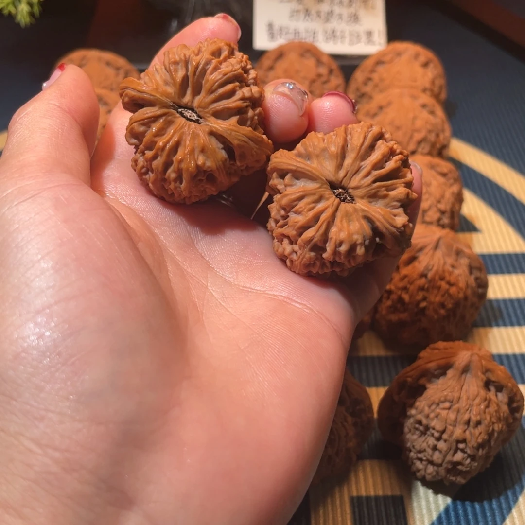 八***篓核桃京东到付南疆石核桃