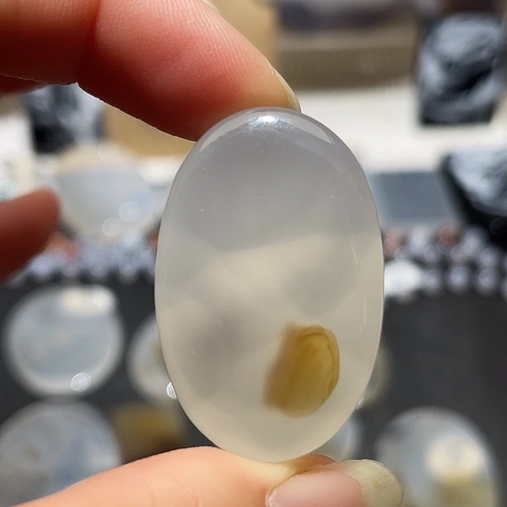 玛瑙/玉髓未镶嵌吊坠(不含链)