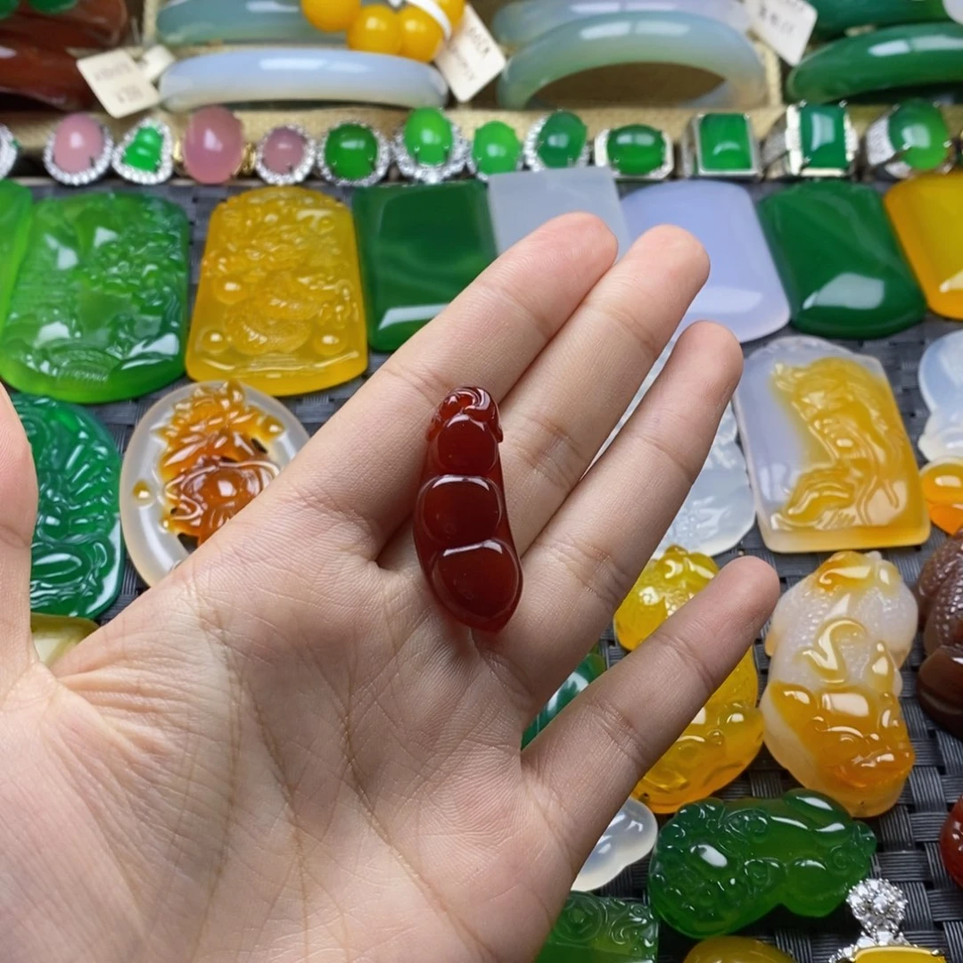 香***香玛瑙/玉髓未镶嵌颈饰