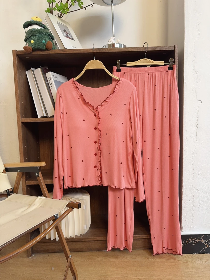 【荷叶边波点】睡衣女款爆款2025新款长袖带胸垫休闲家居服套装