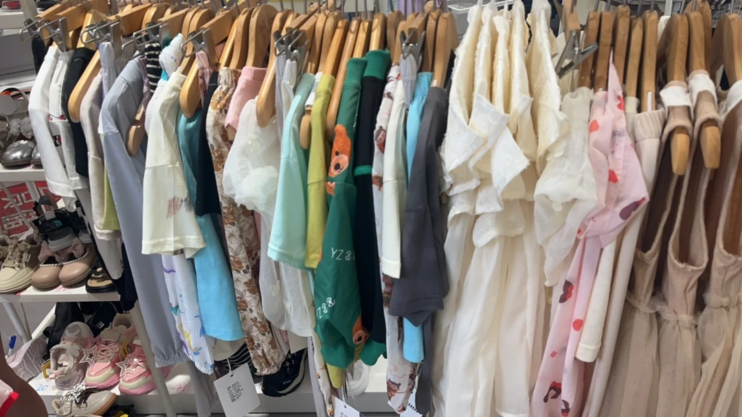 女装宝宝毛衣夏季童装男女通用产后T恤加绒不限季节