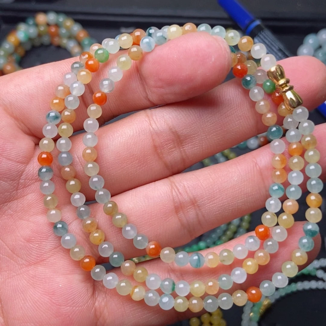 定制翡翠未镶嵌默项链