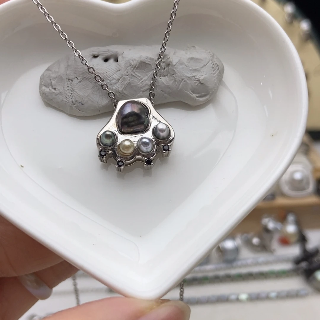 银S925镶嵌画框海水珍珠大溪地keshi爪子吊坠