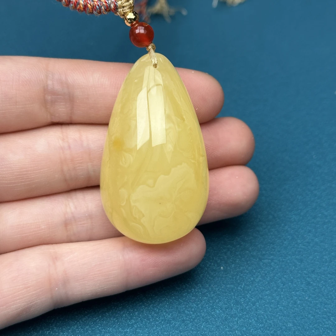 Y2013天然原矿蜜蜡 水滴牌 27.6*47.4*20mm抖音基地质检发货