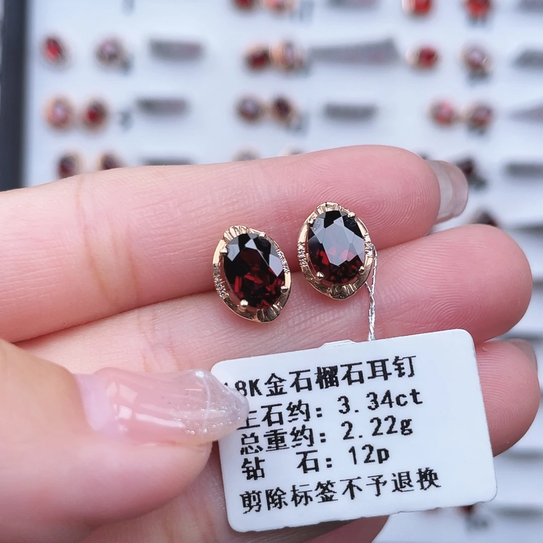 石榴石耳饰18K金镶嵌