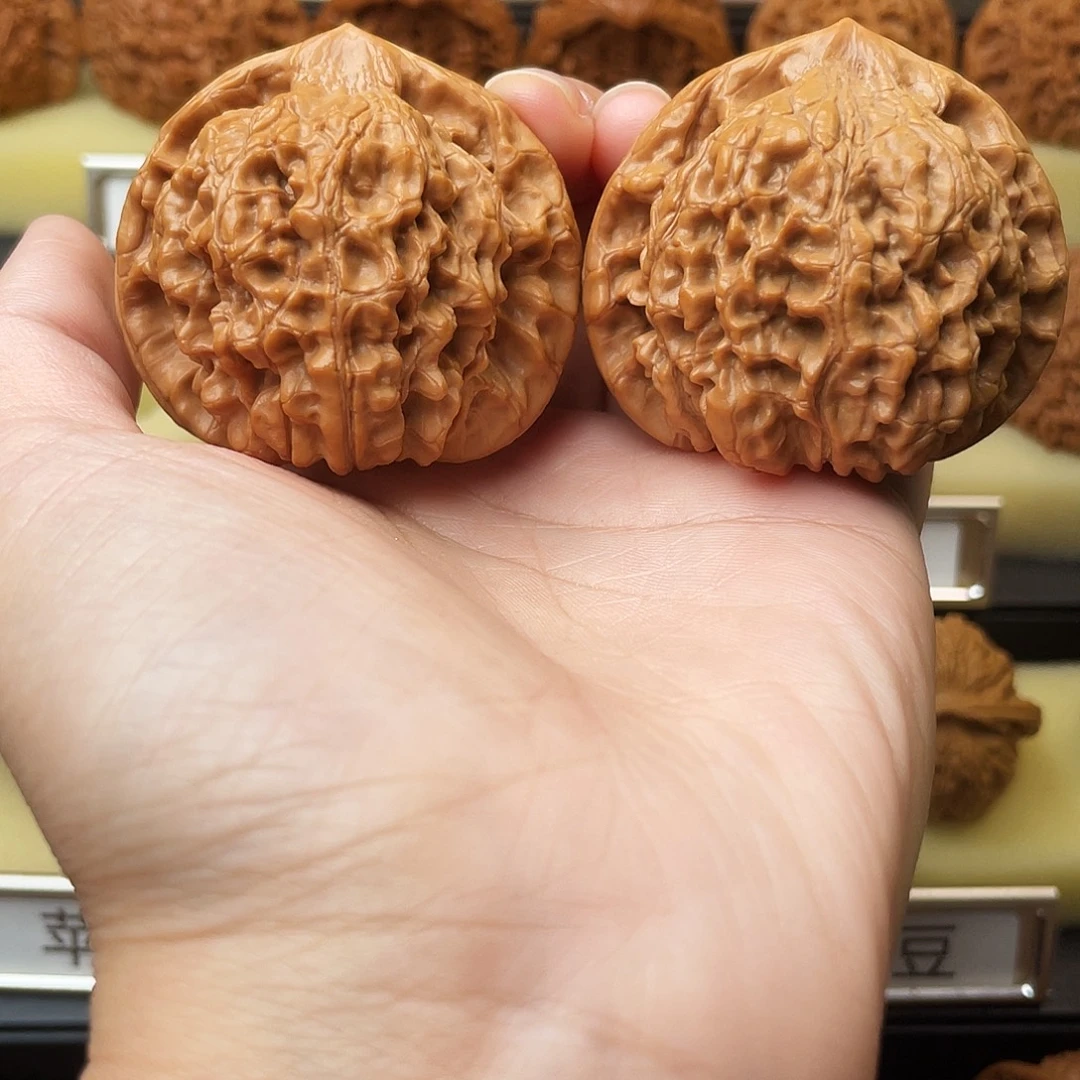 吊坠文玩核桃官帽50尺795