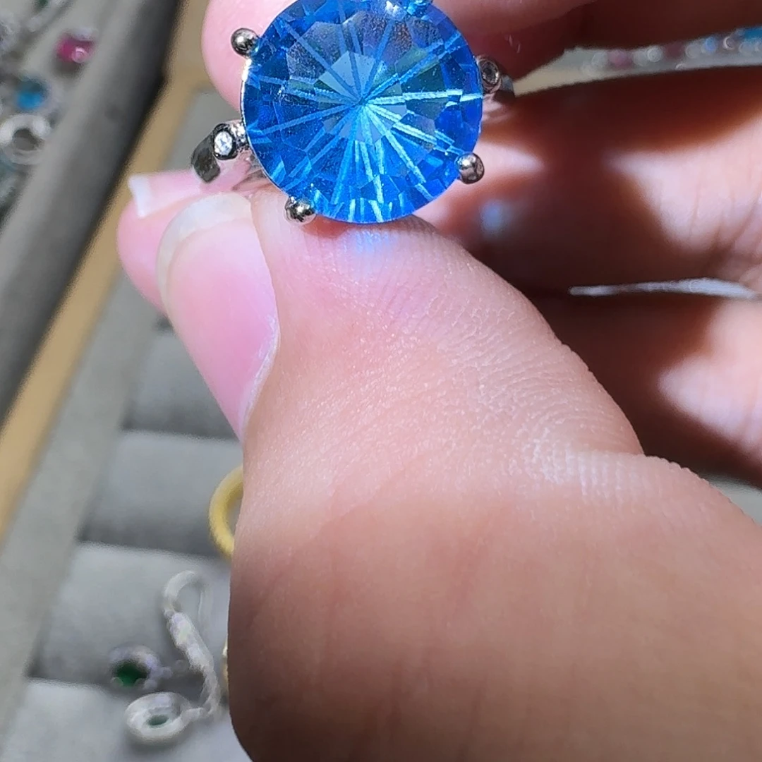银S925镶嵌戒指水晶