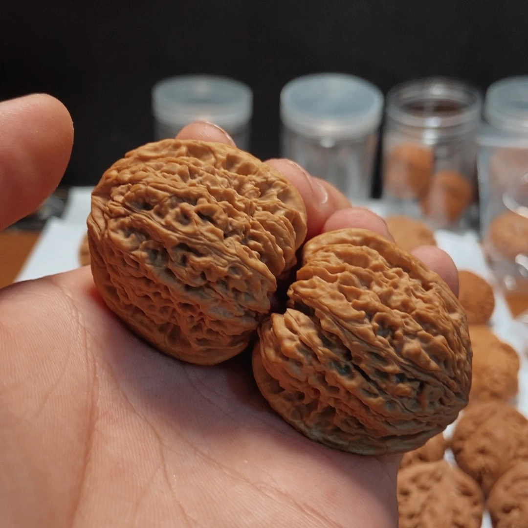 文玩核桃吊坠星*南疆