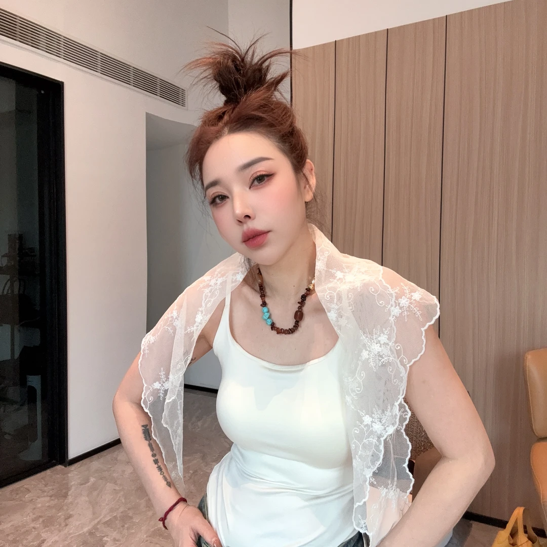 【丽丽推荐】多用刺绣蕾丝三角巾