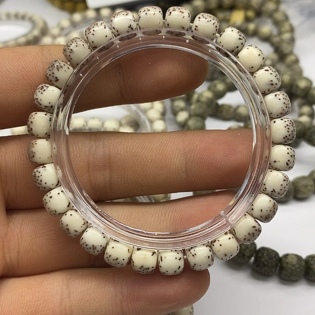 星月菩提手串河豚