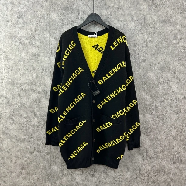 95新 Balenciaga/巴黎世家 巴黎世家黑色满印开衫