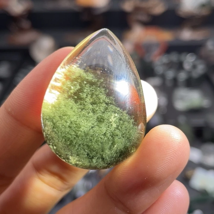 k***e未镶嵌颈饰水晶绿幽灵水滴定制