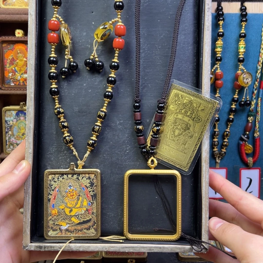 吊坠太*了唐卡的故事是一个人的故事