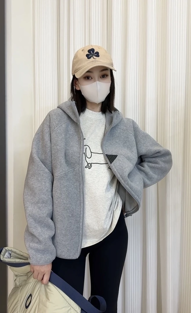 重磅双面摇粒绒立体裁剪冬季加厚防风保暖男女情侣款户外连帽外套