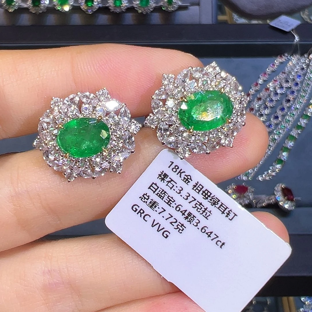 耳拍18K金镶嵌祖母绿