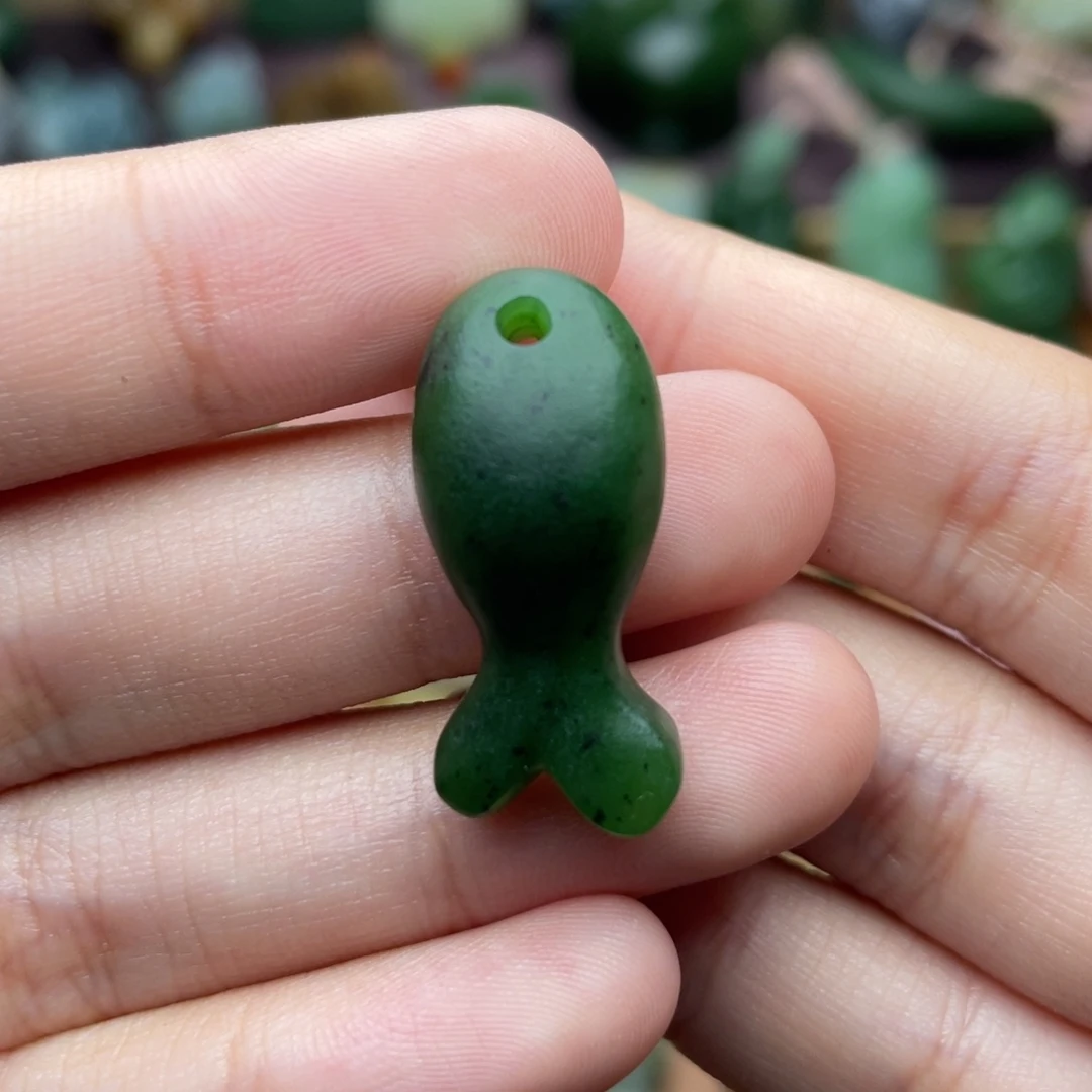 【闪购商品】和田玉未镶嵌颈饰静*