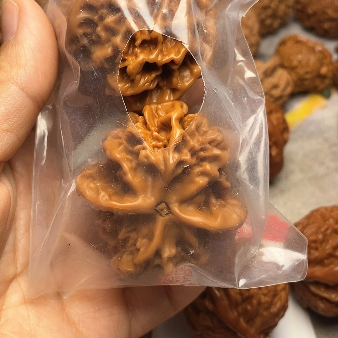 木质类，。