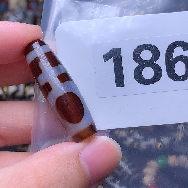 玛瑙/玉髓随机发1个未镶嵌