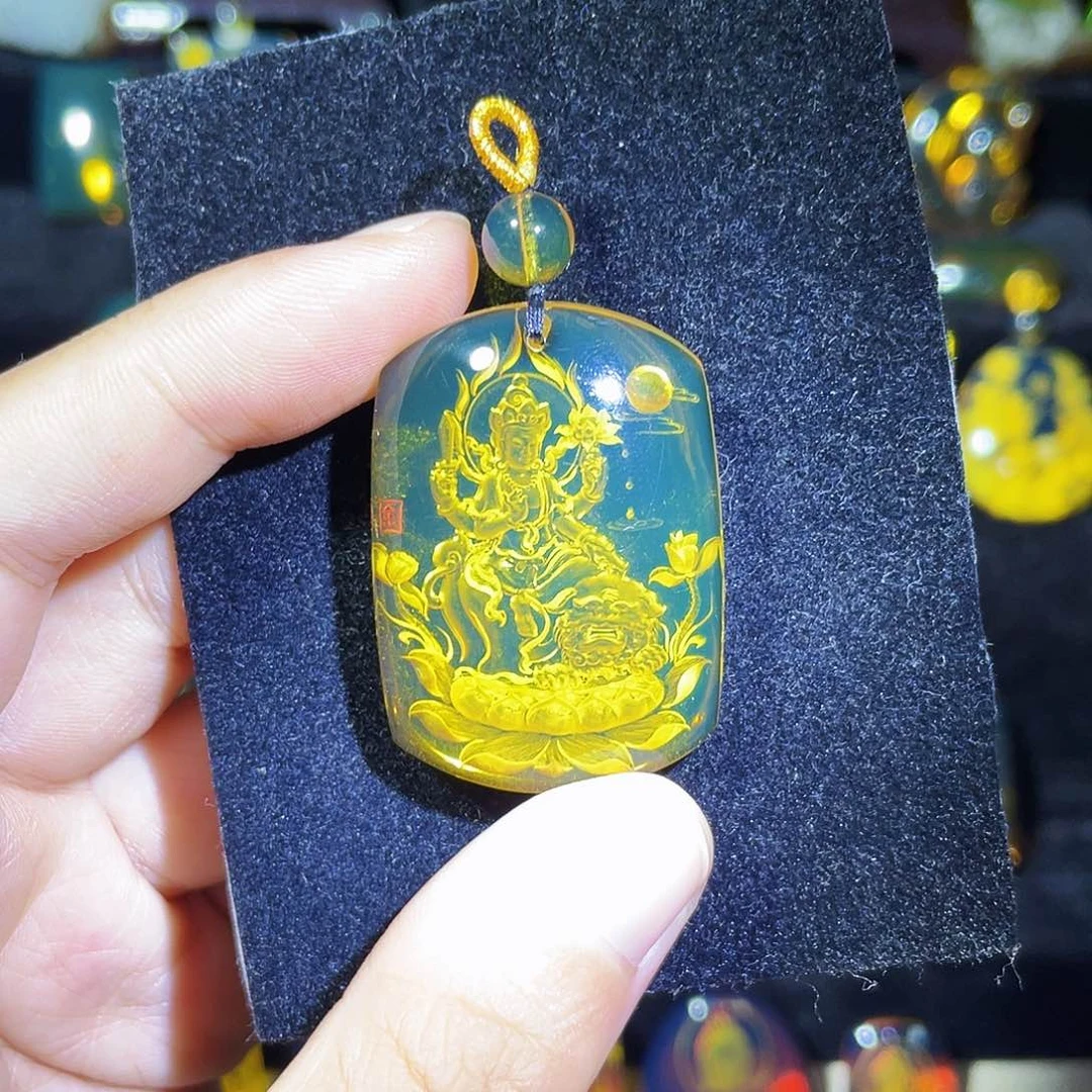 琥珀颈饰未镶嵌蓝珀文殊菩萨阴雕吊坠
