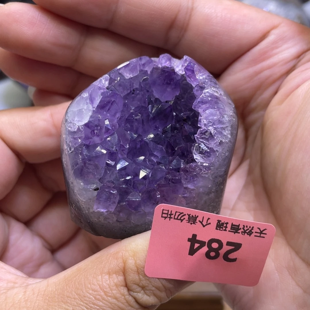 未镶嵌水晶大型摆件（非配饰）