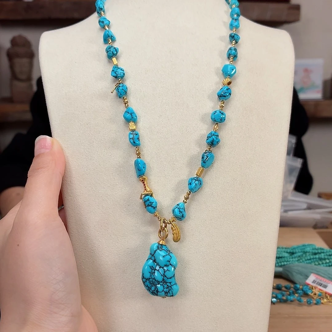 18K金镶嵌绿松石珠宝奇石