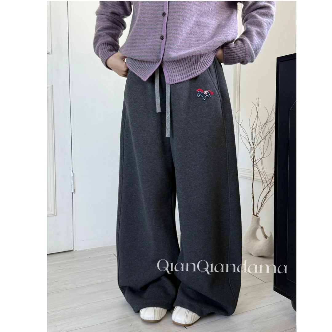 芊芊大码冬季新款设计师小马刺绣拼接腰头休闲高腰裤【7073】