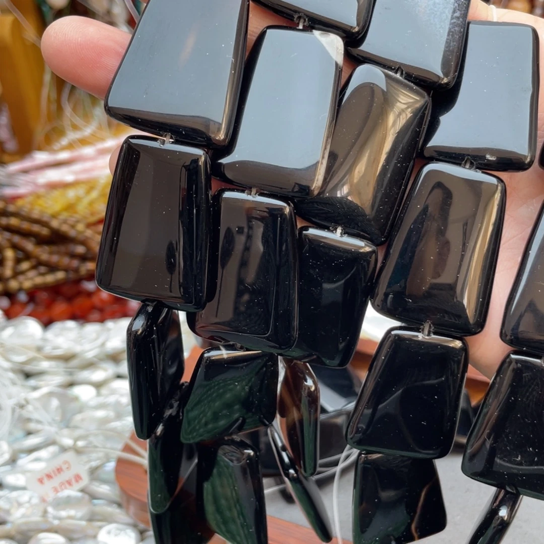 玛瑙/玉髓未镶嵌珠宝半成品黑玛瑙1条卡25*35