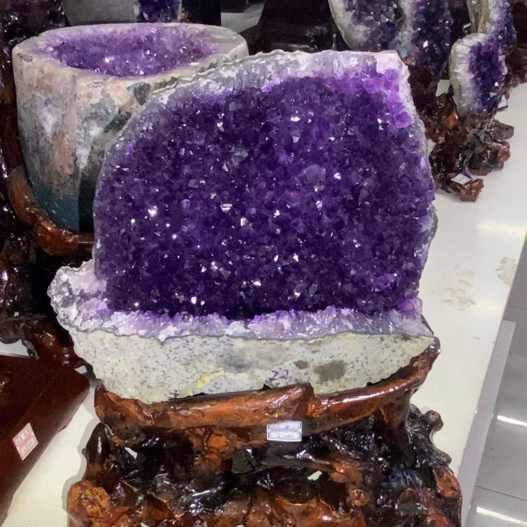 紫晶大型摆件（非配饰）未镶嵌q