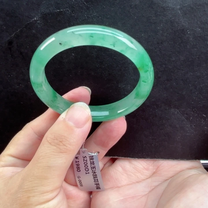 石英质玉手镯未镶嵌7-51/52