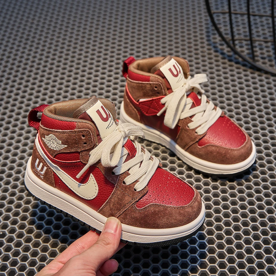 官网AJ断码童鞋2025秋冬季加绒韩版AJ童鞋真皮红棕色板鞋儿童鞋子