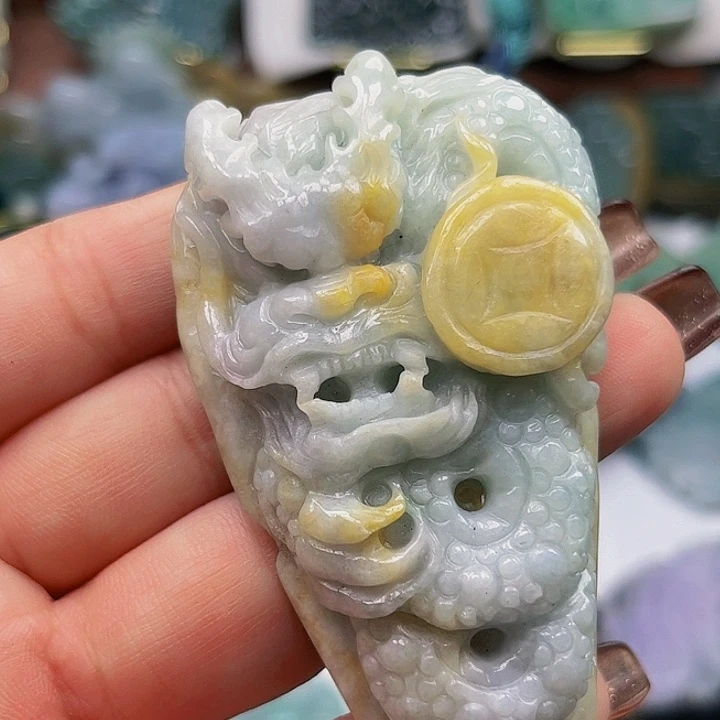 翡翠未镶嵌颈饰挂件