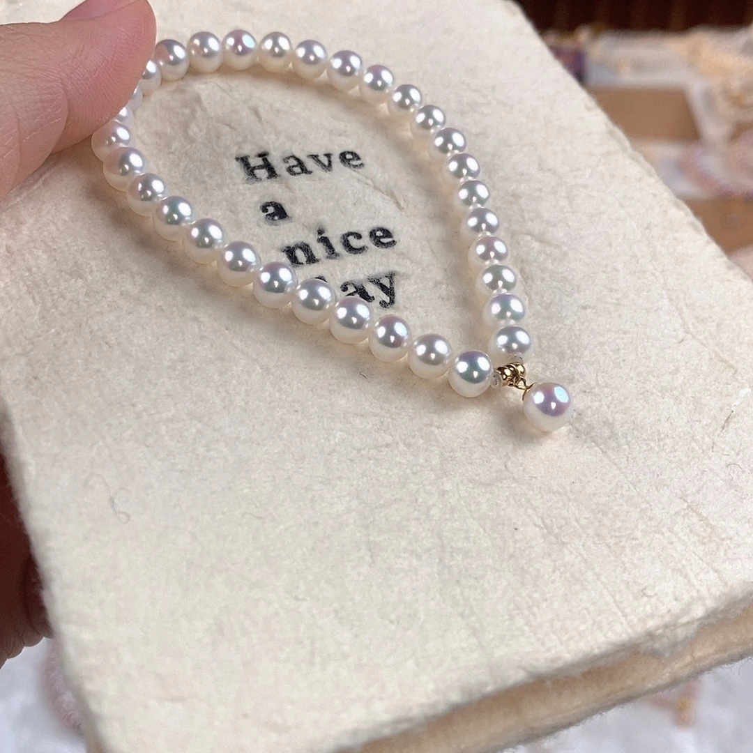 18K金镶嵌淡水珍珠手绳