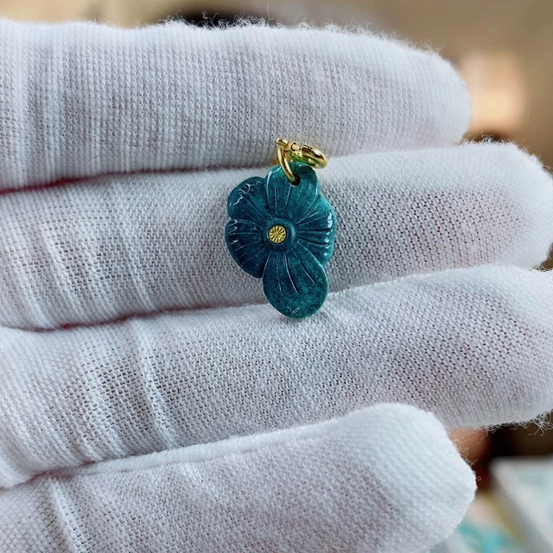 未镶嵌绿松石珠宝奇石