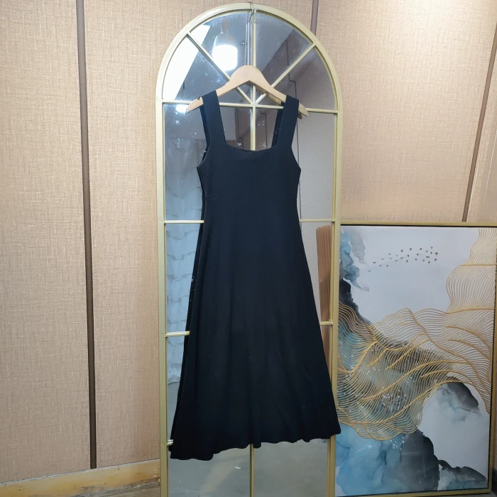 AF441孕妇黑色针织背心裙90-130