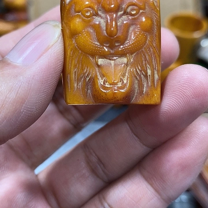 吊坠滴血莲花菩提