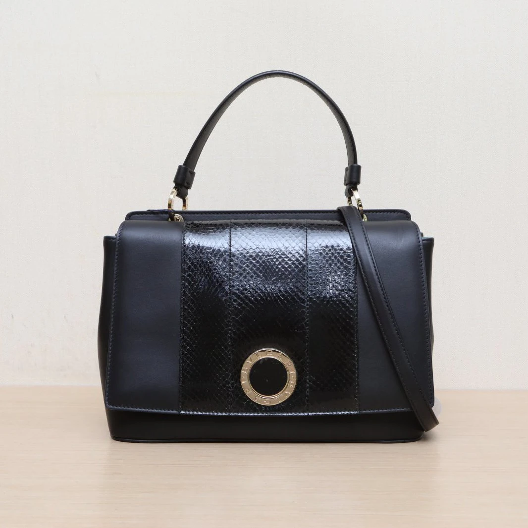 99新 BVLGARI/宝格丽 【娇】黑色蛇皮手提双翻盖单肩包P225683102