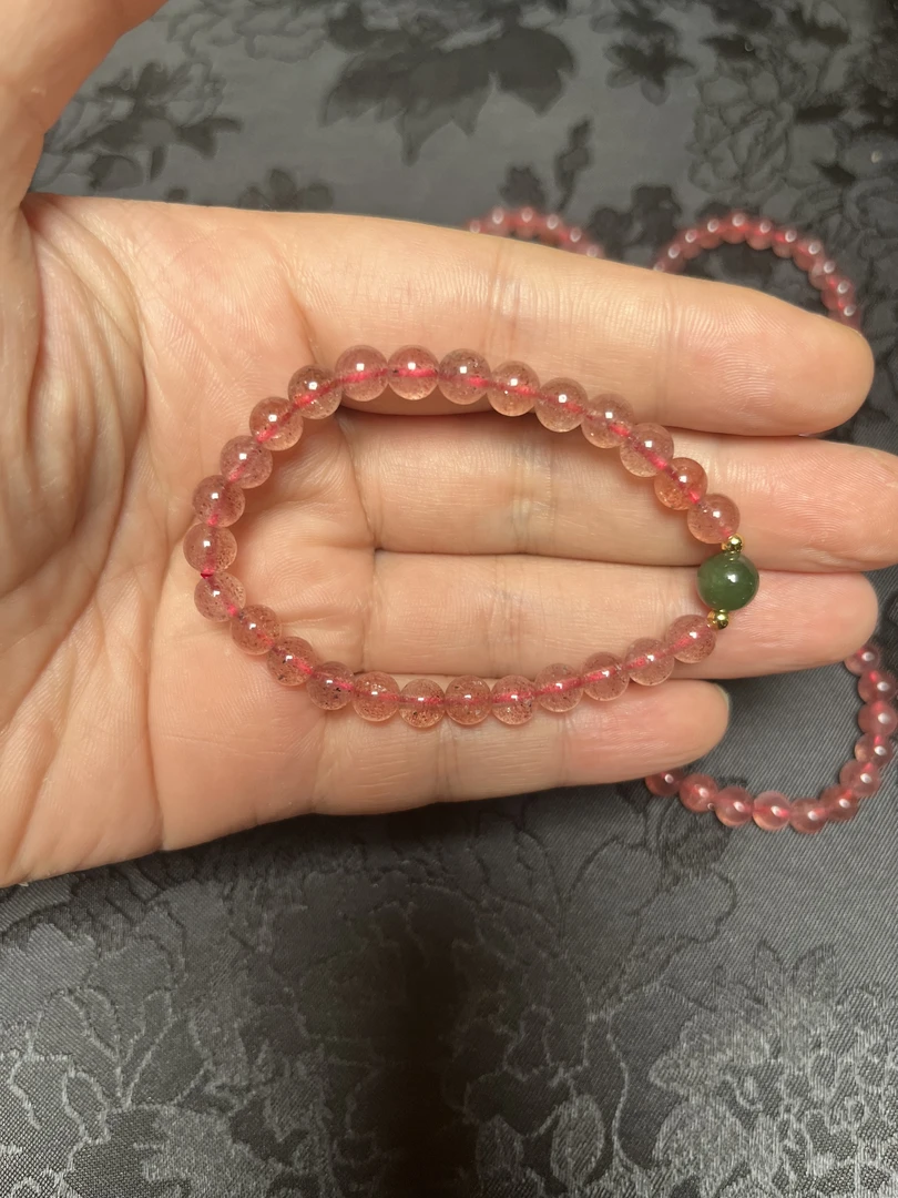 粉色草莓晶卡6.5mm 有天然结构